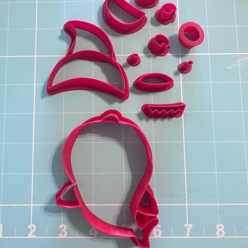 Baby Shark Cookie/Fondant Cutter Set 3”